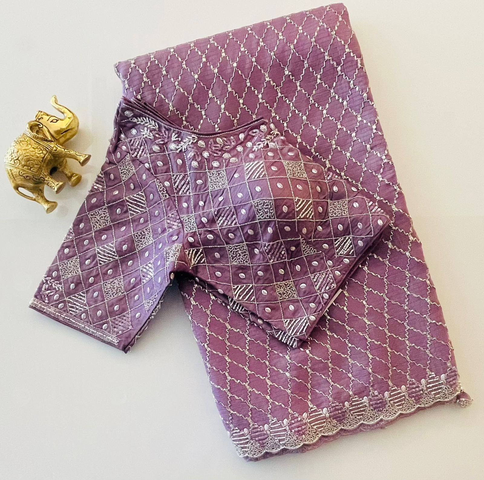 LAVENDAR SAREE WITH STITCH BLOUSE