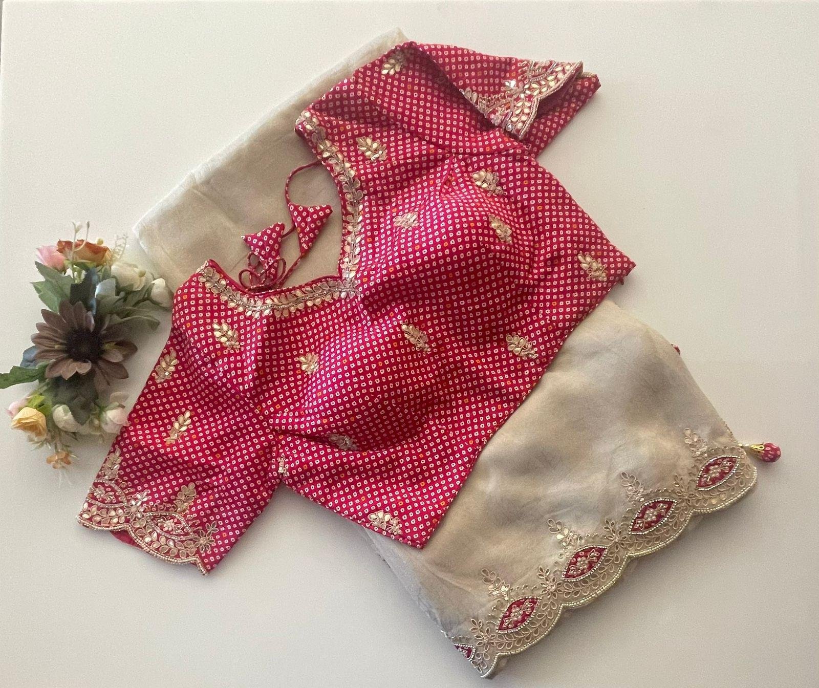 CREAM SAREE WITH STITCH BLOUSE