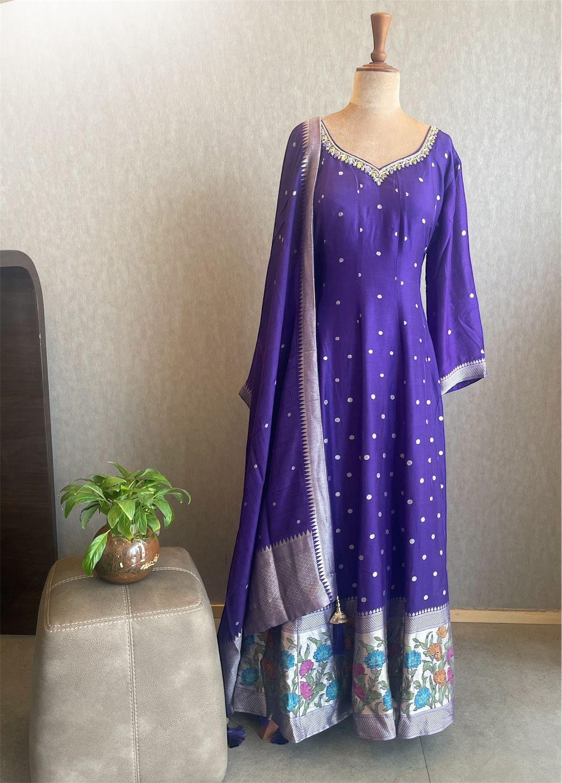 PARTY WEAR GOWN