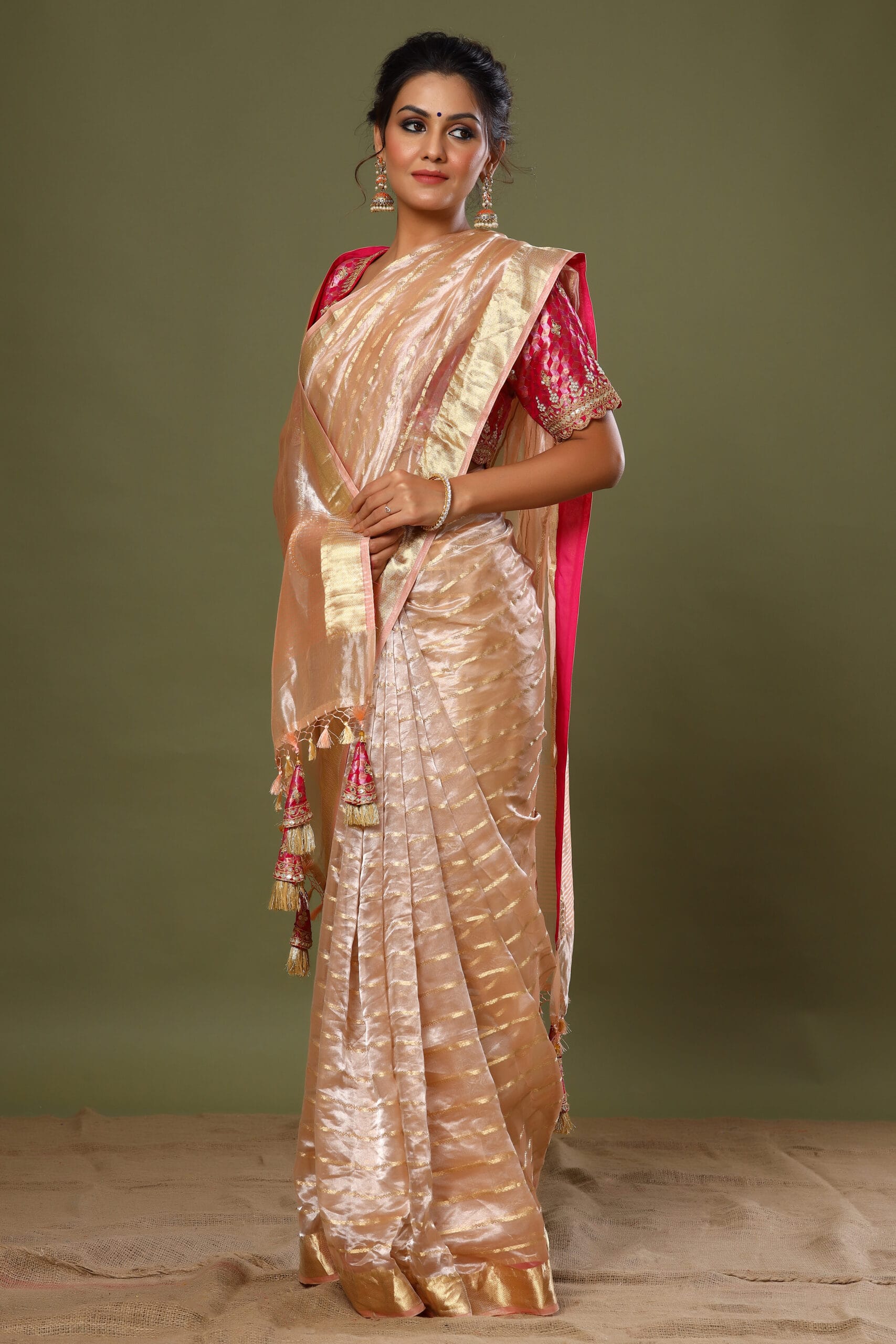 Buy Tissue Sarees Online in India | Myntra